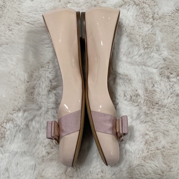 Ferragamo Varina Ballet Flat in Macaron Patent Calf - Picture 3 of 8